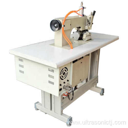 Semi-automatic foot pedal children's clothing pattern embossing and cutting machine Ultrasonic lace sewing machine